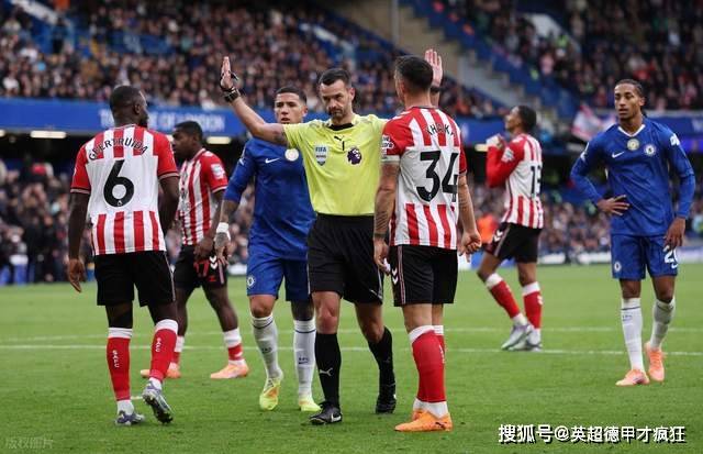 英超转会潜伏两重天!扎卡击败切尔西,亨德森凯莱赫击败利物浦!