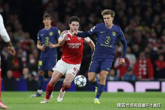 英超转会潜伏两重天!扎卡击败切尔西,亨德森凯莱赫击败利物浦!