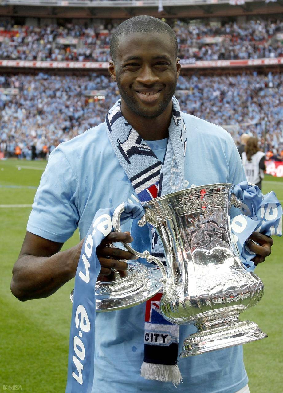 非洲球员十大球员榜单发布!萨拉赫仅排名第四埃辛库利巴利皆落选