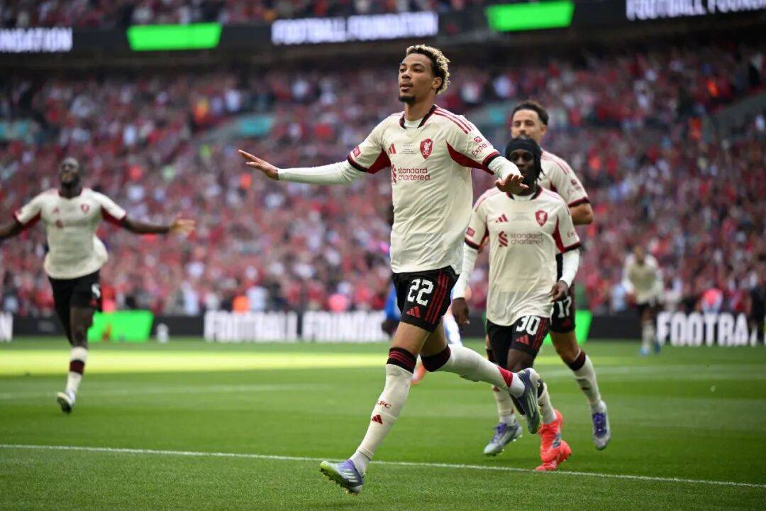 17轮8球2助攻，英超半程最佳新援我选他