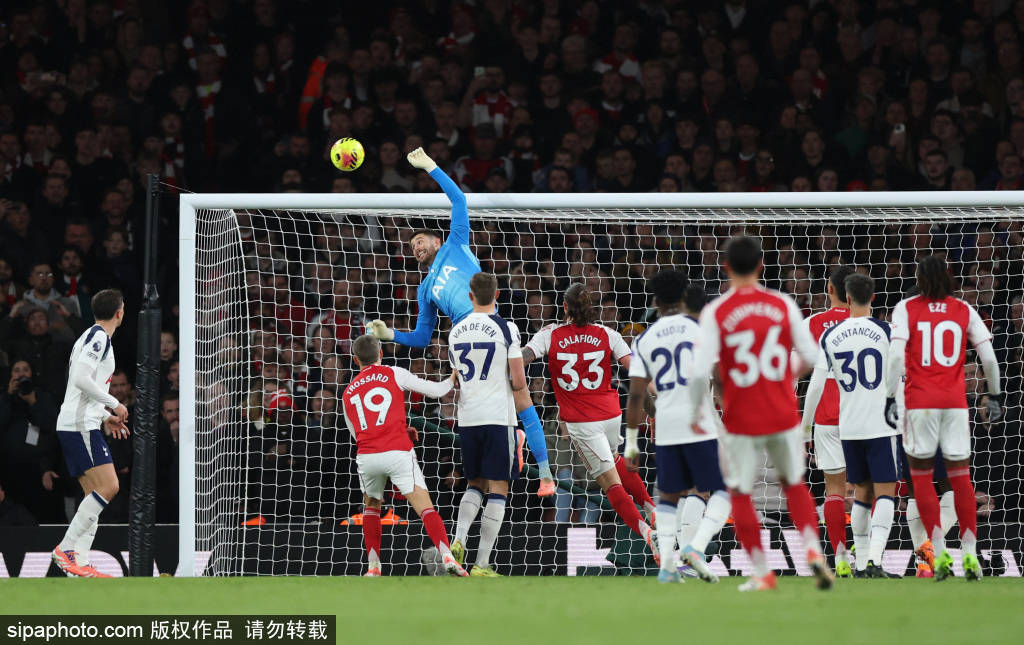 阿森纳梦碎维拉公园:英超冠军争夺再起波澜