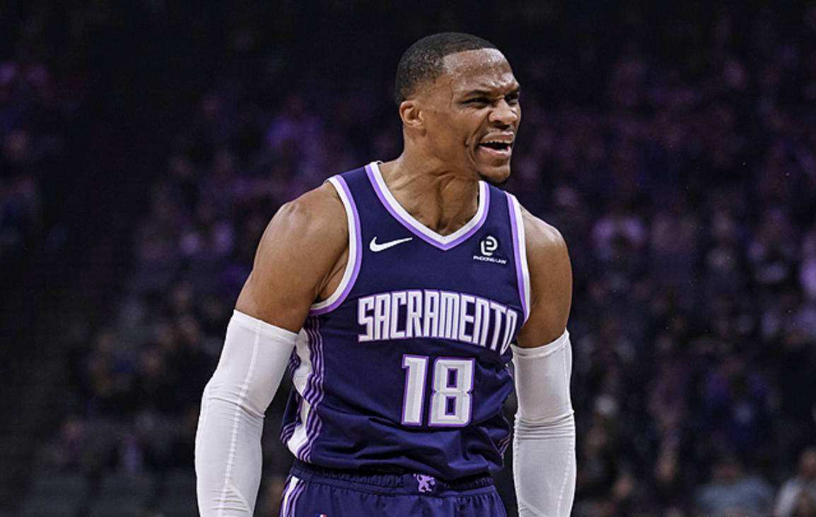 国王爆冷以112-101完胜尼克斯!威少再创NBA历史奇迹,无人能及